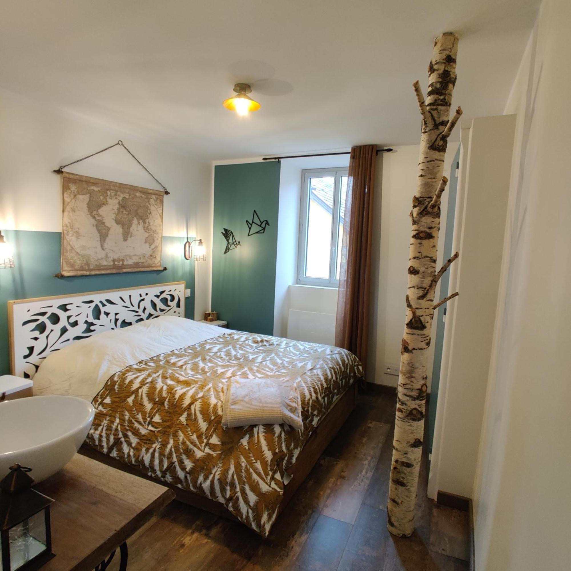 Au Coin Du Chemin Hotel Chambéry Room photo
